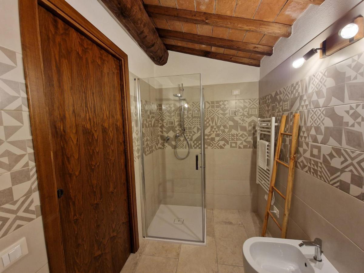 Agriturismo Giu Al Pozzo ガヴォッラーノ エクステリア 写真