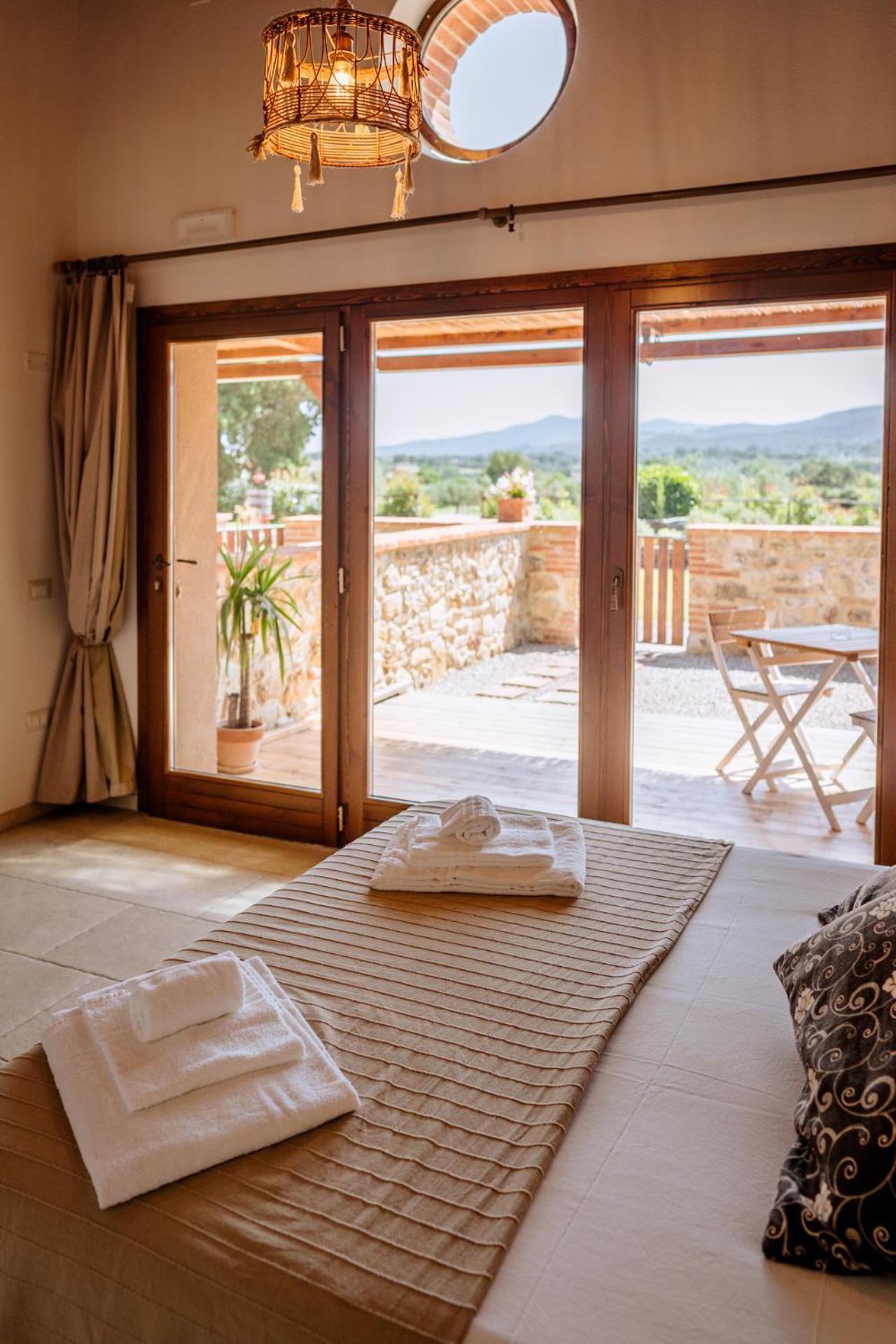 Agriturismo Giu Al Pozzo ガヴォッラーノ エクステリア 写真