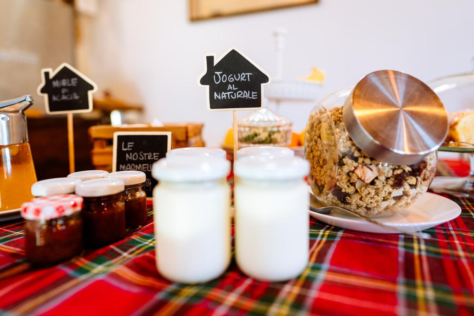 Agriturismo Giu Al Pozzo ガヴォッラーノ エクステリア 写真